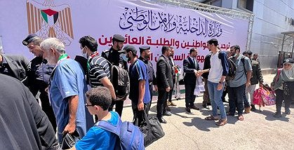 الداخلية بغزة تسهّل وصول الفوج الثاني العائد من السودان