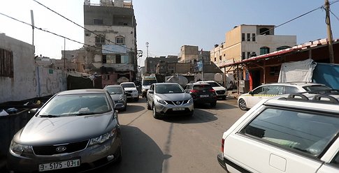 سُلطة الأراضي تُخطر منطقة "عنق الزجاجة" بالإخلاء خلال أيام