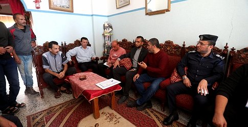سُلطة الأراضي تُخطر منطقة "عنق الزجاجة" بالإخلاء خلال أيام