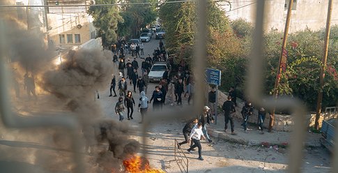 الجيش الإسرائيلي ينشر مشاهد عدوانه على مخيم جنين