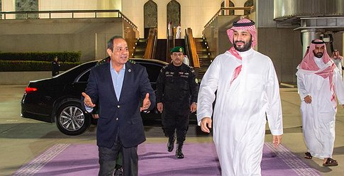 السيسي يغادر السعودية بعد السحور وهذا ما صرح به على "فيسبوك"