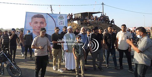 عشرات الإصابات برصاص وقنابل الاحتلال على حدود غزة