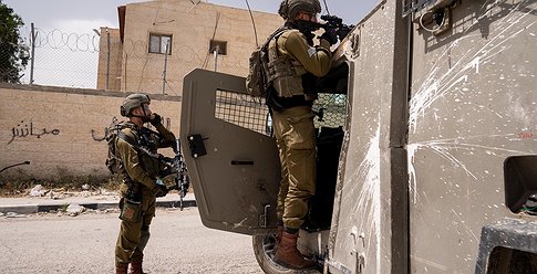 الجيش الإسرائيلي يُوضح سبب اقتحامه مخيم "عقبة جبر"