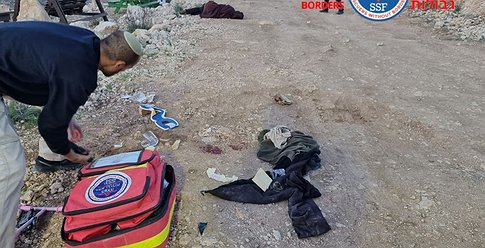 محدث: إصابة مستوطن بعملية طعن في الخليل ومقتل المنفذ