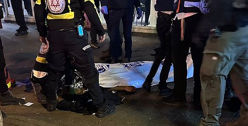 3 إصابات بعملية إطلاق نار في تل أبيب وقتل المنفذ