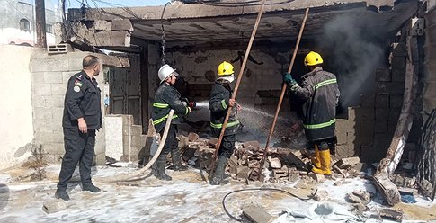 إصابة 4 من الدفاع المدني بانفجار وسط قطاع غزة والداخلية تكشف