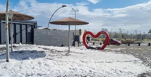 إخلاء مبنى في تل أبيب خوفاً من سقوط أسقفه