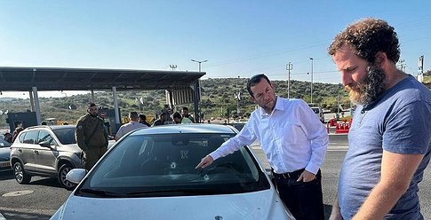 إصابة مستوطن بإطلاق نار في طولكرم والأقصى تتبنى