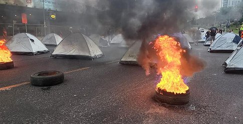لحظة بلحظة..مظاهرات متجددة في إسرائيل احتجاجاً على "ديكتاتورية الحكومة"