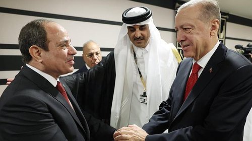 "لنا مطلب واحد".. تفاصيل اللقاء بين أردوغان والسيسي في قطر