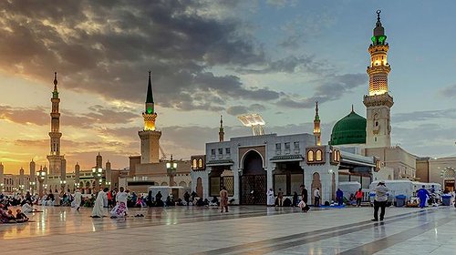 ما حقيقة تأجير "بيوت الله" في السعودية؟