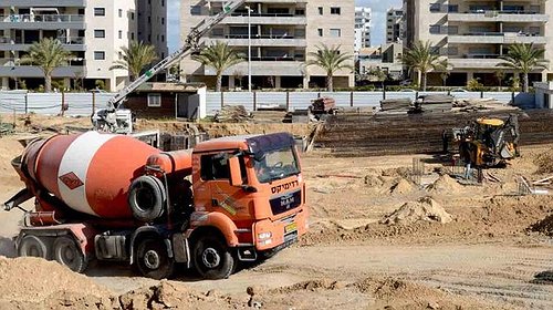 تفاصيل إصابة عامل فلسطيني بصعقة كهربائية في عسقلان