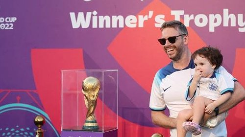 رغم حملات المقاطعة.. أغلبية الإنجليز يرفضون مقاطعة كأس العالم في قطر