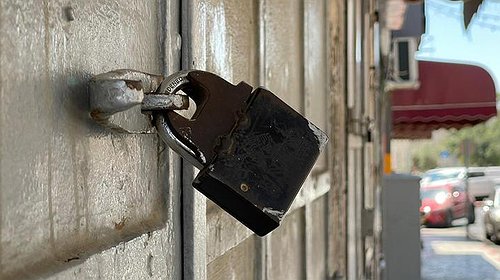 إضراب شامل يعم نابلس حداداً على أرواح الشهداء