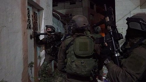إصابة مجندة إسرائيلية بجراح خطيرة بعملية إطلاق نار في طوباس