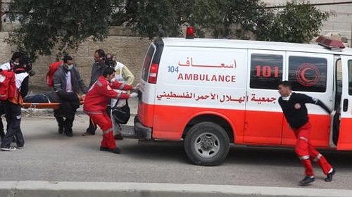مستوطن يدعس فتاة فلسطينية شمال الخليل