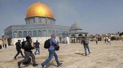 الجيش الاسرائيلي يدفع 12 كتيبة الى الضفة الغربية لاحتواء الجمعة الاولى قُبيل رمضان