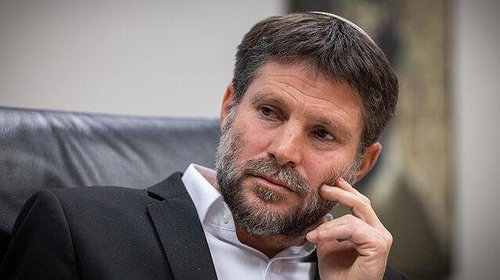 سموتريتش يطالب الجيش الإسرائيلي بمسح "حوارة" عن الوجود لهذا السبب