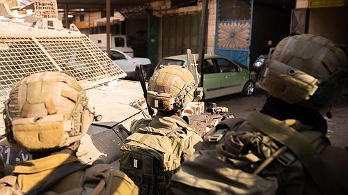 الجيش الإسرائيلي: اعتقال مطلوب فلسطيني في جنين