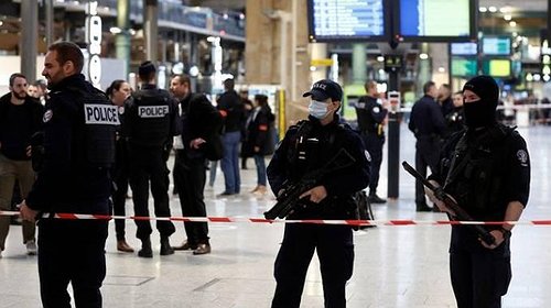 فرنسا: إصابة عدة أشخاص بعملية طعن في محطة قطارات