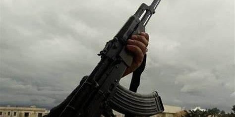 المباحث تُوقف 4 أشخاص أطلقوا النار خارج إطار القانون