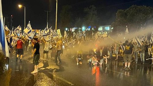 لحظة بلحظة..مظاهرات متجددة في إسرائيل احتجاجاً على "ديكتاتورية الحكومة"