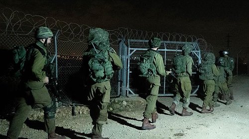 الاحتلال يعتقل 11 فلسطينياً في الضفة الغربية