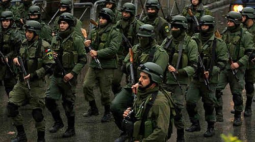 قناة عبرية: حماس جندت العشرات من عناصر السلطة ومسؤولة عن عملية الخليل