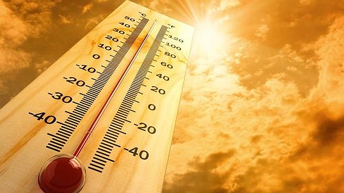 استمرار الأجواء الحارة نسبياً.. تطورات الطقس حتى السبت المقبل