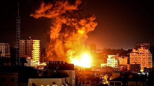 الجيش الإسرائيلي يشن سلسلة غارات على قطاع غزة