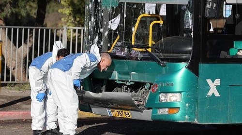 "الشاباك" يعتقل مناصراً لحماس خطط لتفجير حافلة بالخضيرة