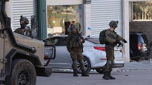 "عرين الأسود" تُصدر بياناً عقب استشهاد 3 فلسطينيين في نابلس