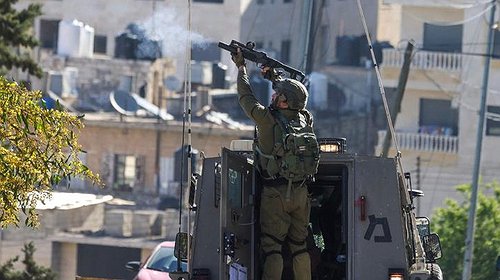 إصابة جنديين بإطلاق نار في نابلس