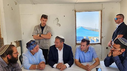 بن غفير يطالب بعملية عسكرية وقتل آلاف الفلسطينيين لحماية المستوطنين