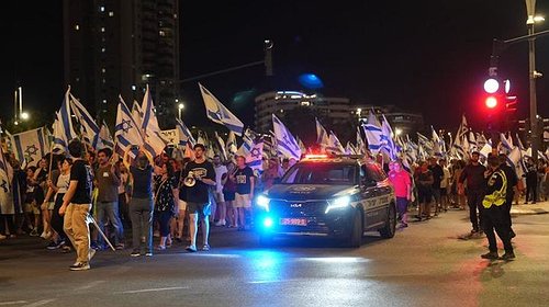 "الليكود" يكشف عن الشخص المتسبب في المشاكل الداخلية بإسرائيل وماذا يريد
