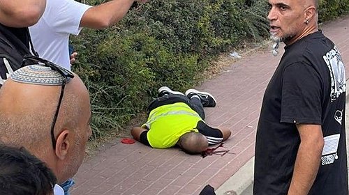 شاهد.. استشهاد فلسطيني وإصابة 6 مستوطنين بعملية إطلاق نار بالقدس