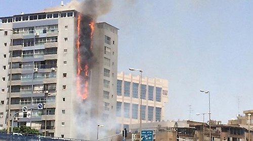 جندي إسرائيلي يحاول إحراق مبنى تابع للجيش في طبريا لهذا السبب
