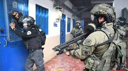 إسرائيل تتخذ عقاباً للأسيرات الفلسطينيات في سجن الدامون