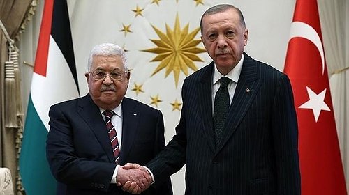 أردوغان يعزي الرئيس عباس بضحايا حريق مخيم جباليا