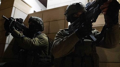 جيش الاحتلال يعتقل 14 فلسطينياً في الضفة الغربية